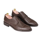 Gullar, zapatos de cuero derby-vegetariano tallados con decoración cruzada para hombre