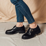 Zapatos de cuero derby-vegetarianos clásicos con decoración cruzada de la Sra. Gullar